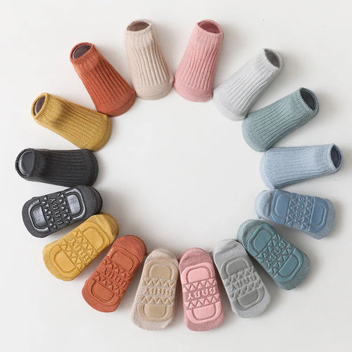 Anti-slip baby socks